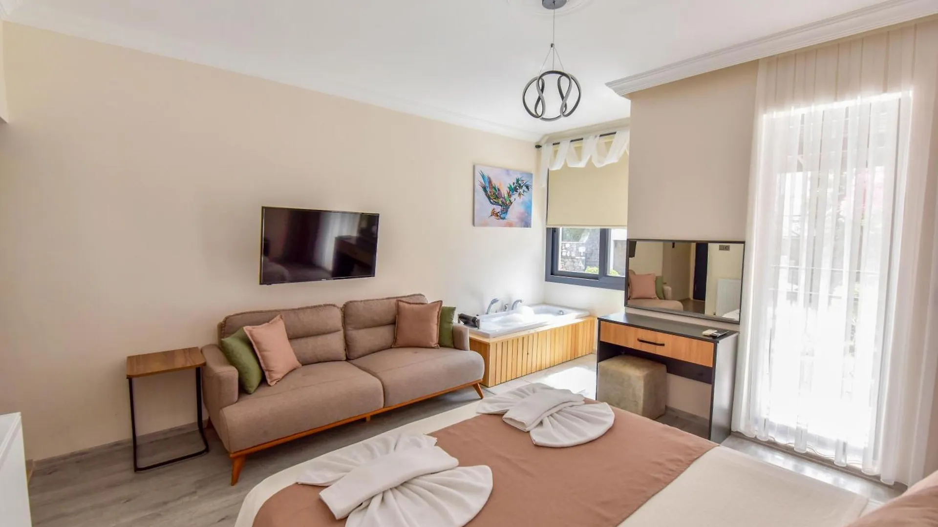 Mykonut Boutique Suites Φετιγιέ